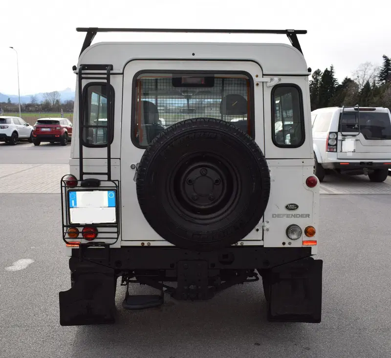 Land Rover Defender usata a Cuneo (7)
