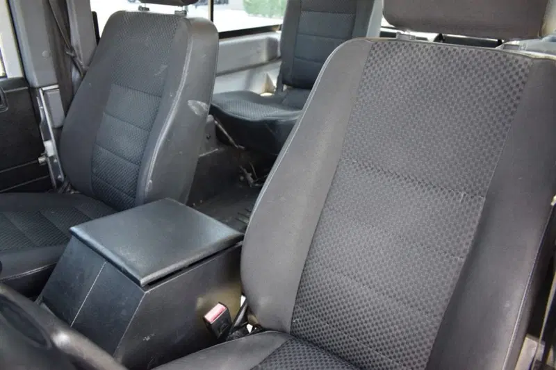 Land Rover Defender usata a Cuneo (13)
