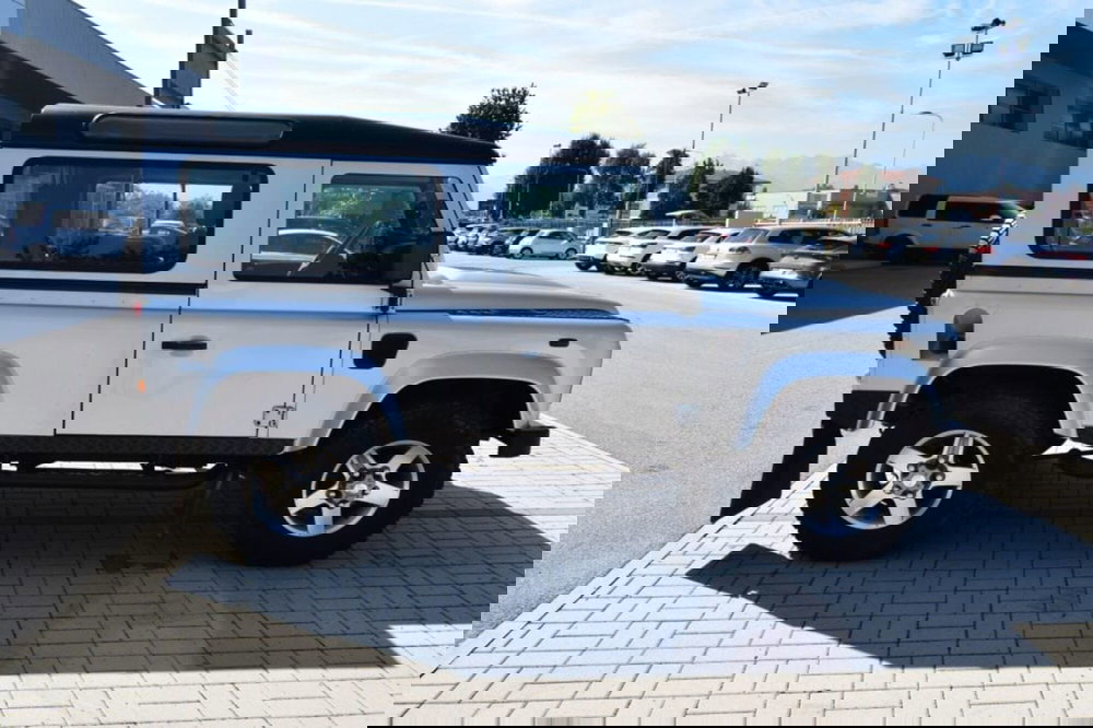 Land Rover Defender usata a Cuneo (6)