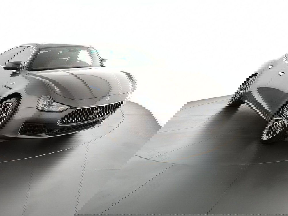 Maserati Ghibli usata a Perugia (3)