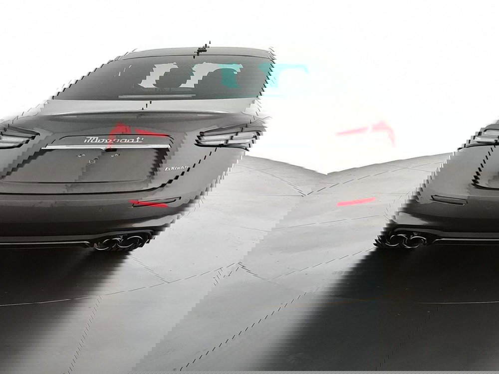 Maserati Ghibli usata a Perugia (6)