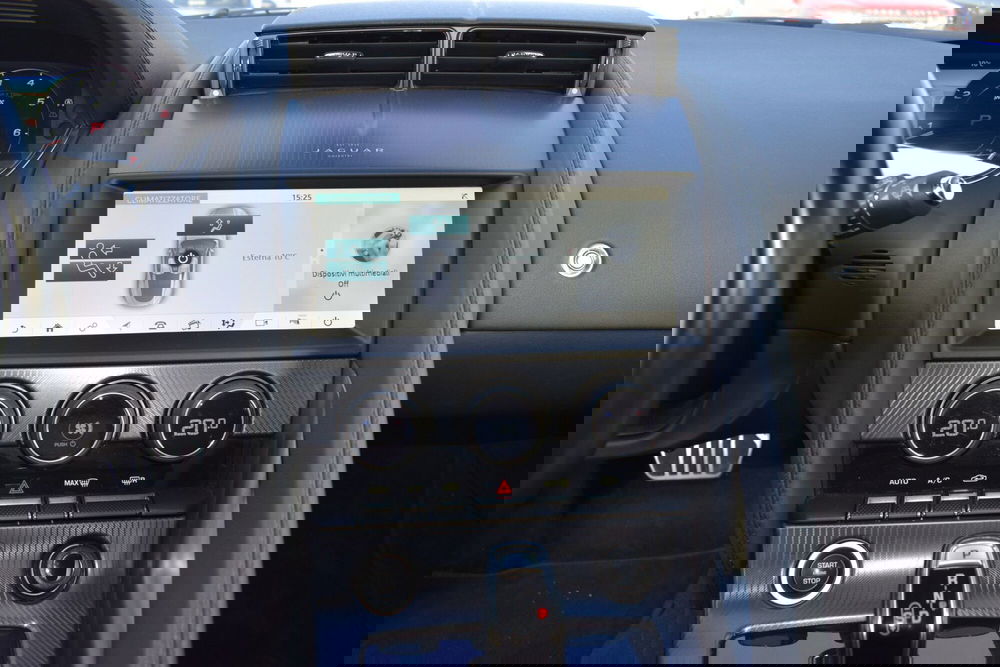 Jaguar F-Type Coupé usata a Cuneo (12)