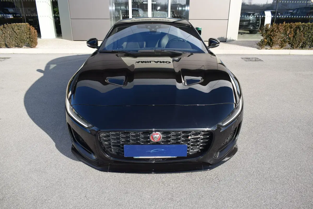 Jaguar F-Type Coupé usata a Cuneo (2)