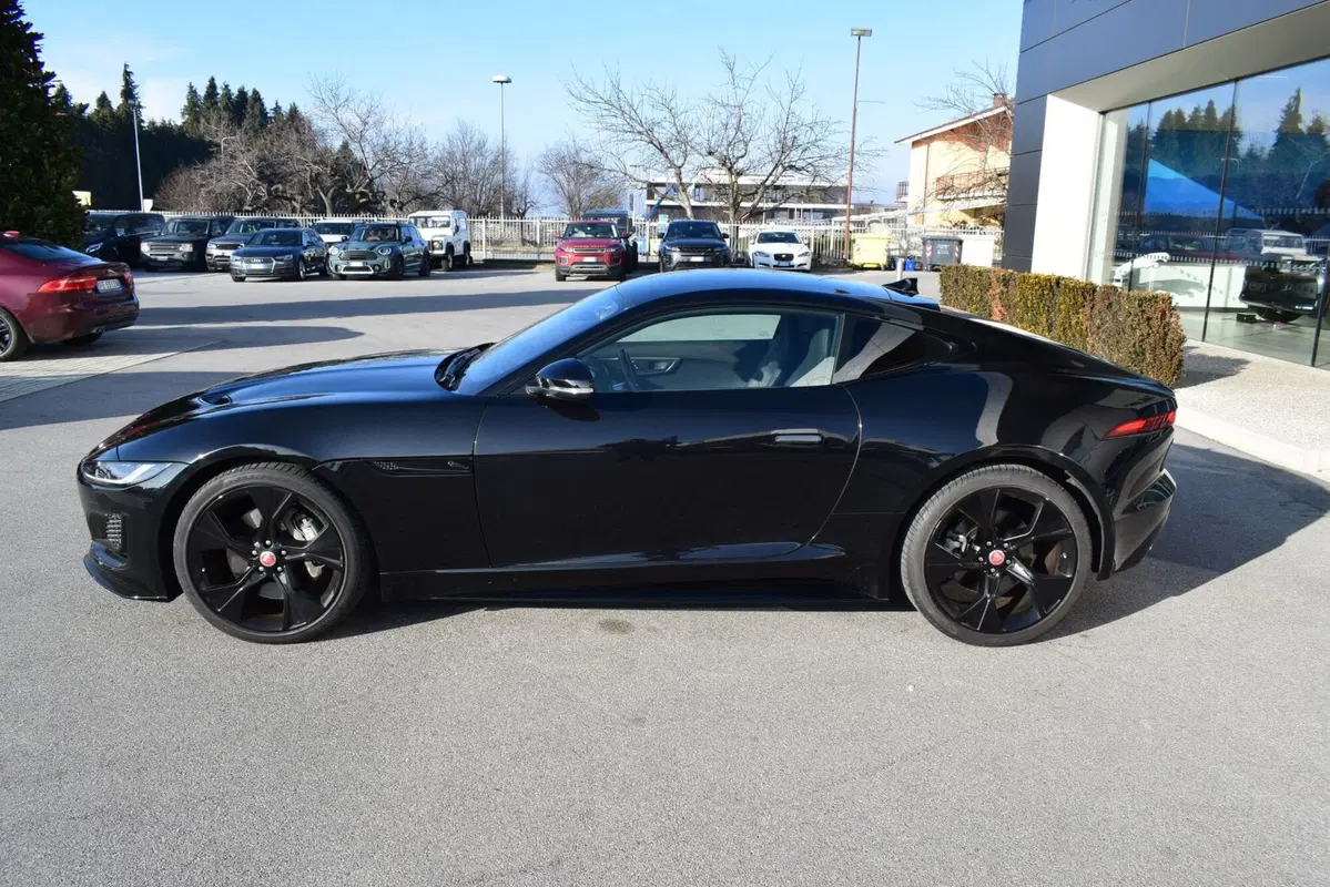 Jaguar F-Type Coupé usata a Cuneo (4)