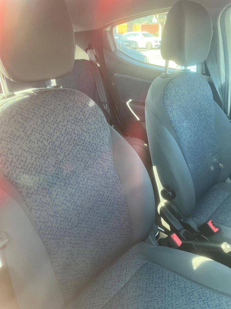 Lancia Ypsilon usata a Perugia (7)