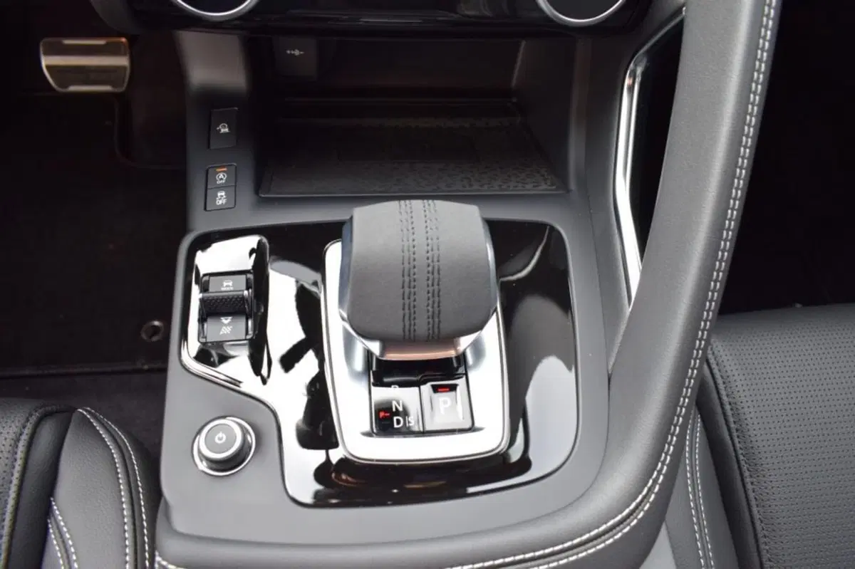 Jaguar E-Pace usata a Cuneo (17)