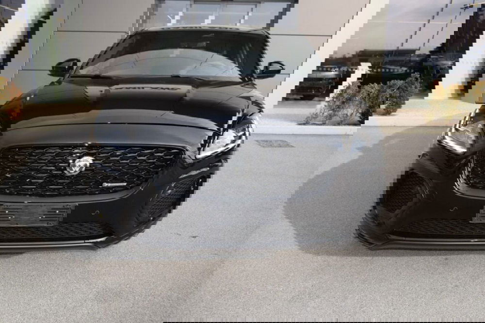 Jaguar E-Pace usata a Cuneo (2)