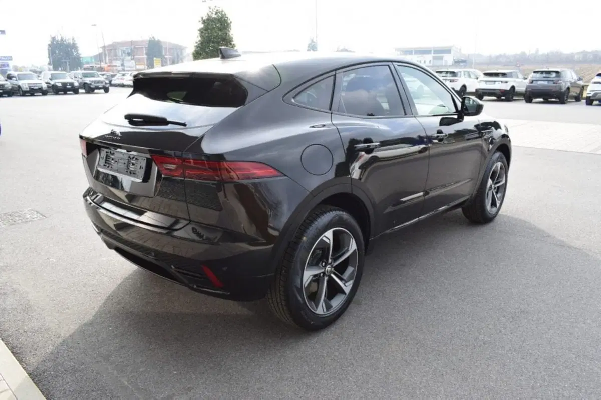 Jaguar E-Pace usata a Cuneo (6)