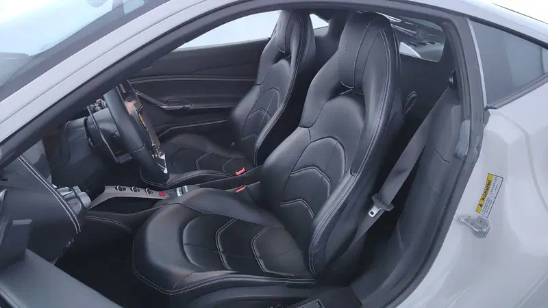 Ferrari 488 Coupé usata a Perugia (13)