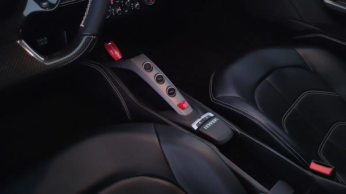 Ferrari 488 Coupé usata a Perugia (16)