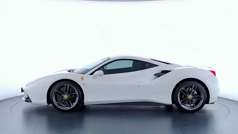 Ferrari 488 Coupé usata a Perugia (8)