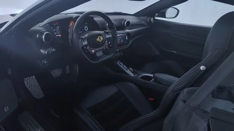 Ferrari Portofino Spider usata a Perugia (10)