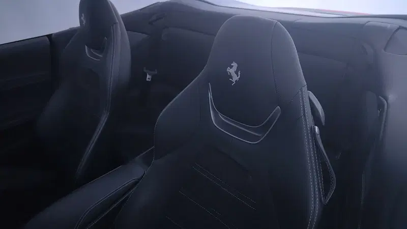 Ferrari Portofino Spider usata a Perugia (12)