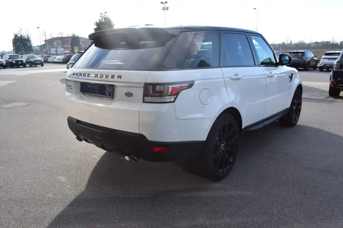 Land Rover Range Rover Sport usata a Cuneo (8)
