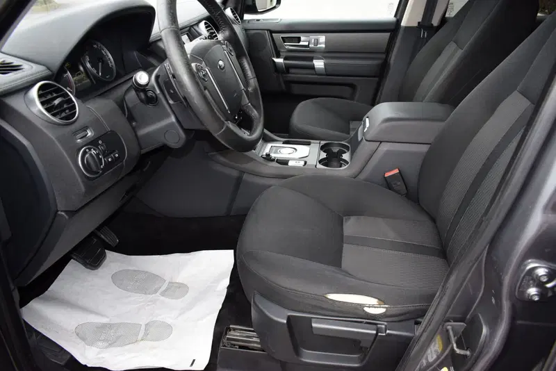 Land Rover Discovery usata a Cuneo (16)
