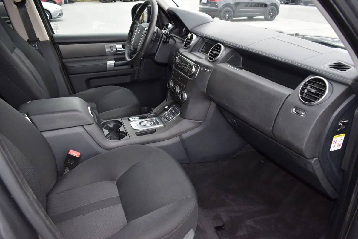 Land Rover Discovery usata a Cuneo (17)
