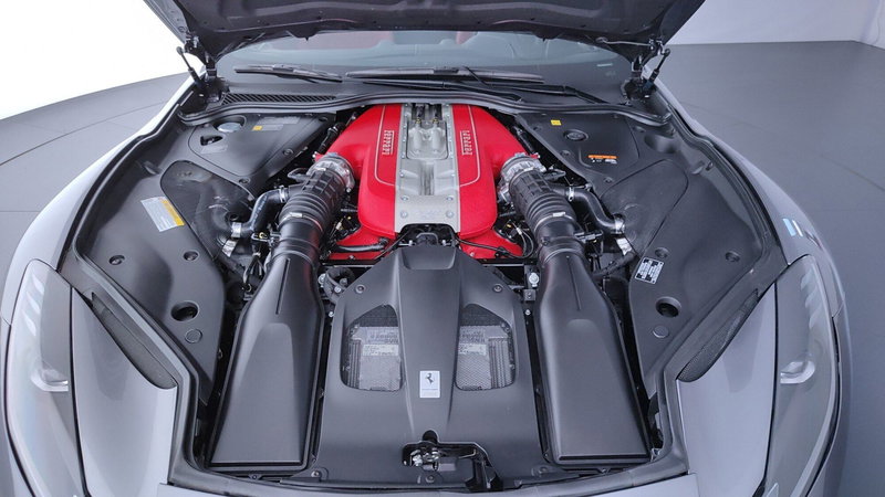 Ferrari 812 Spider usata a Perugia (10)