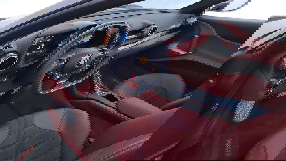 Ferrari 812 Spider usata a Perugia (11)