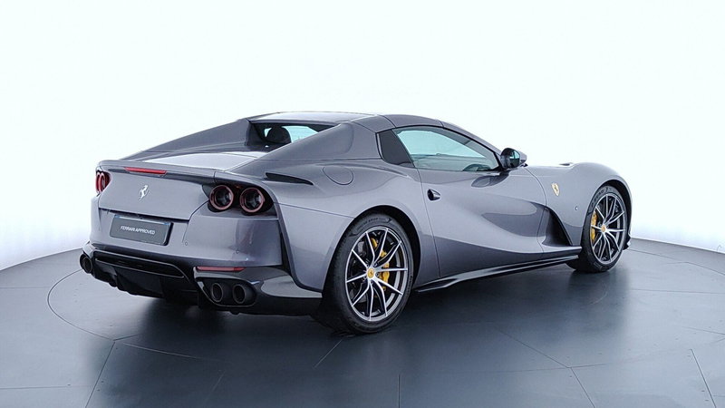 Ferrari 812 Spider usata a Perugia (5)
