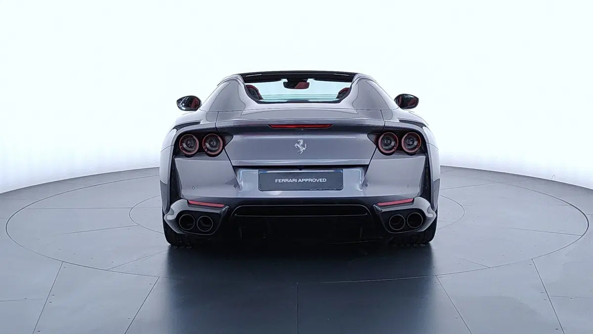 Ferrari 812 Spider usata a Perugia (6)