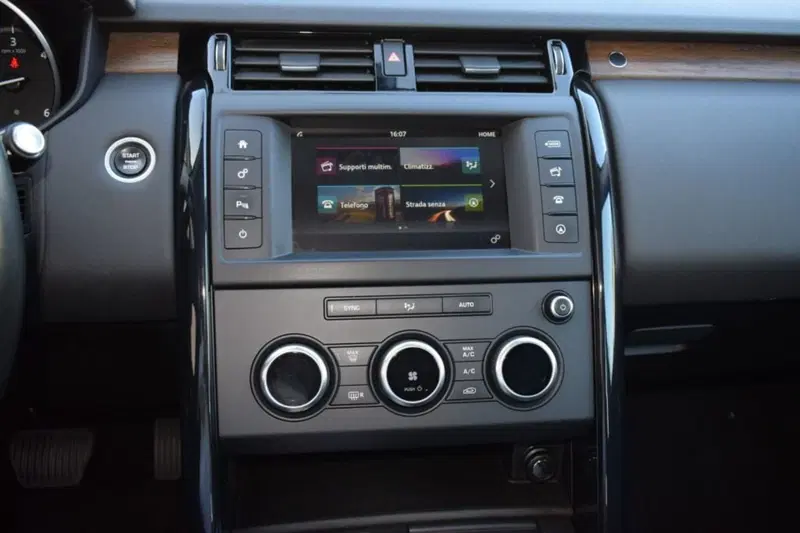 Land Rover Discovery usata a Cuneo (11)