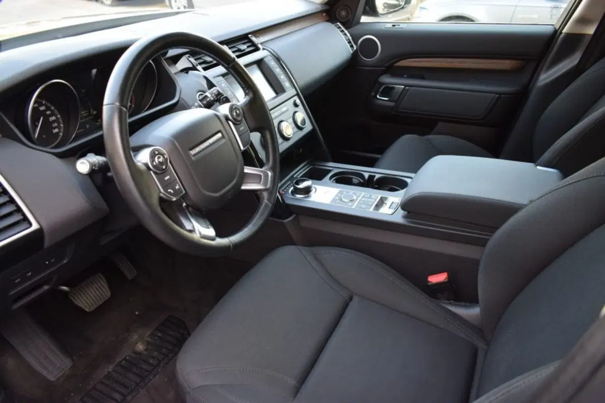 Land Rover Discovery usata a Cuneo (15)