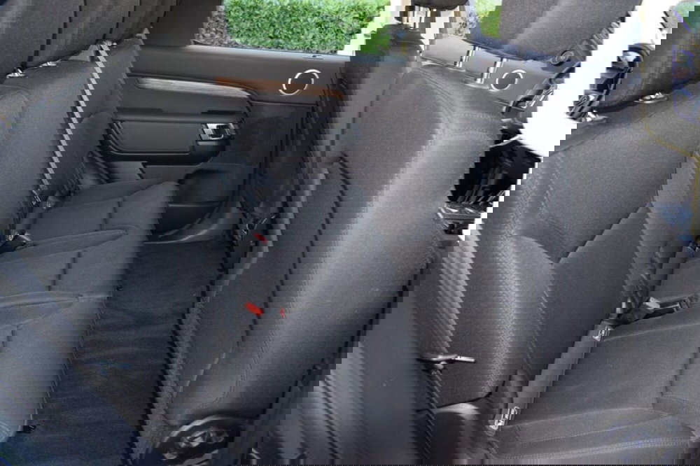 Land Rover Discovery usata a Cuneo (18)