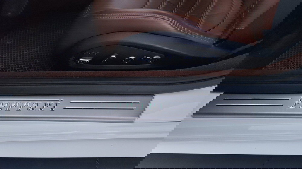 Ferrari California Spider usata a Perugia (11)