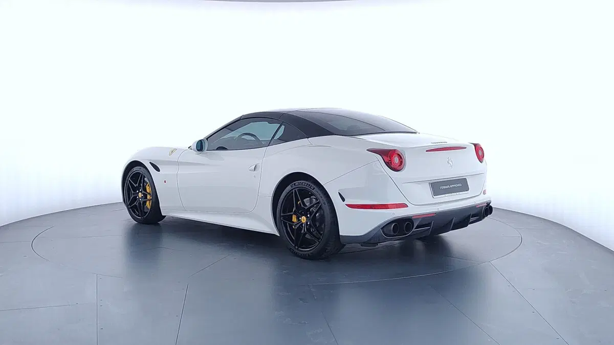 Ferrari California Spider usata a Perugia (7)