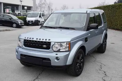 Land Rover Discovery 4 3.0 TDV6 211CV HSE del 2013 usata a Cuneo