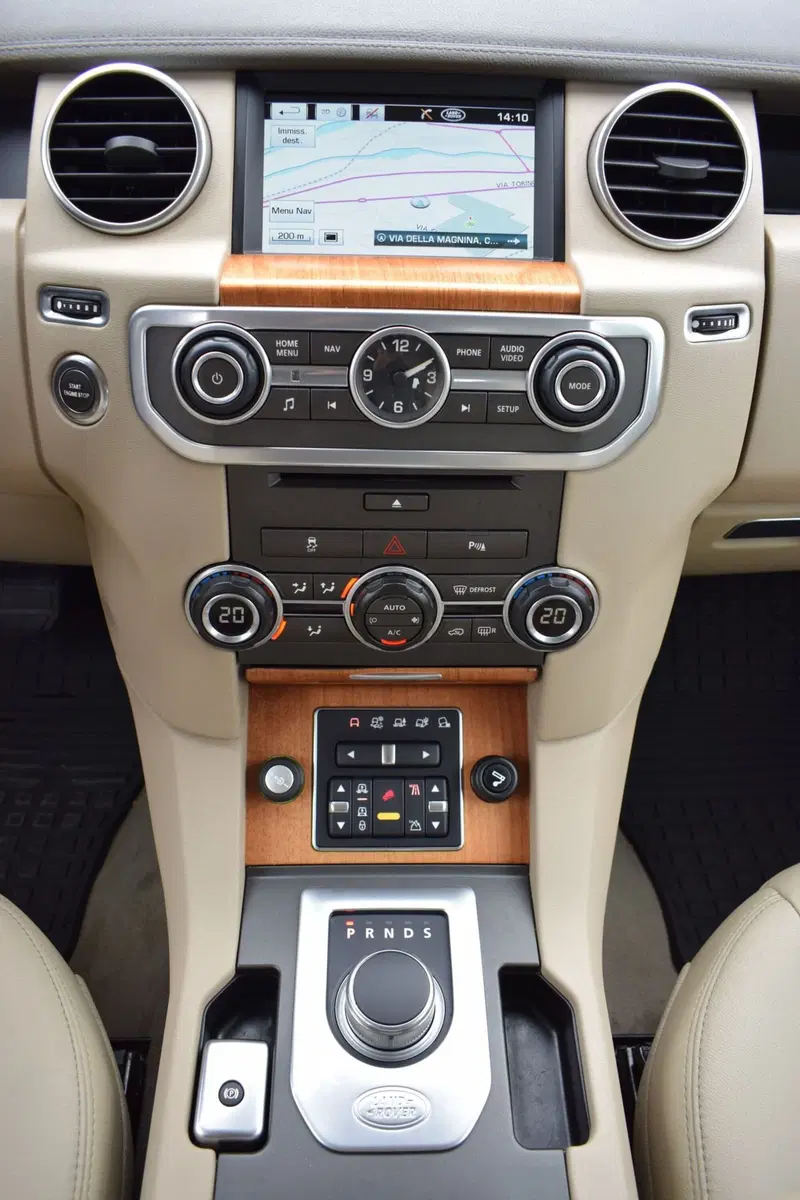 Land Rover Discovery usata a Cuneo (13)