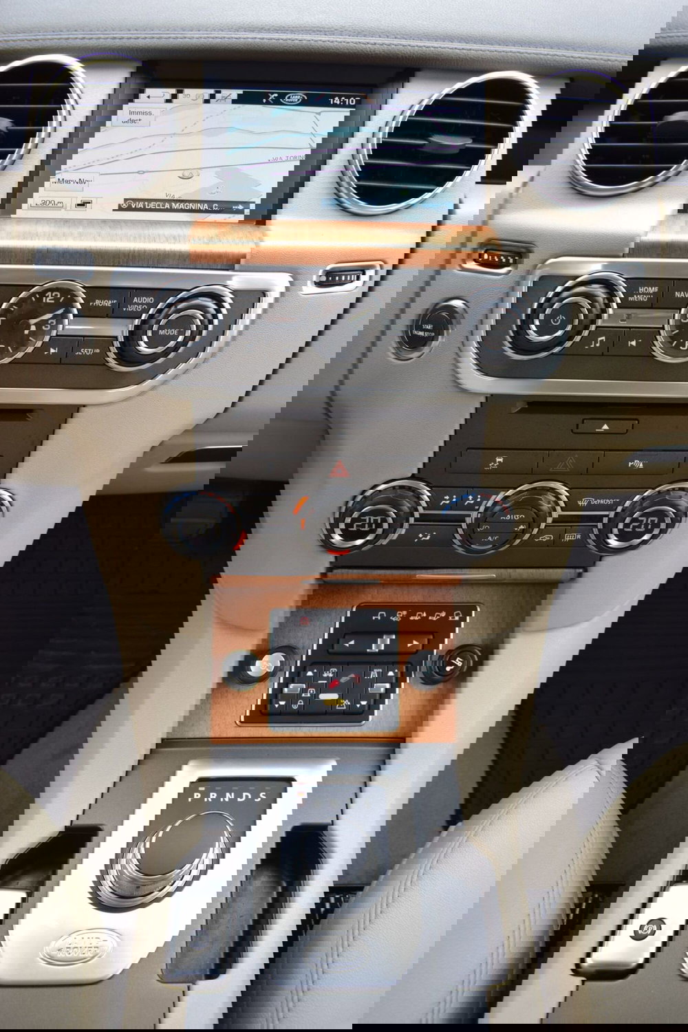 Land Rover Discovery usata a Cuneo (13)