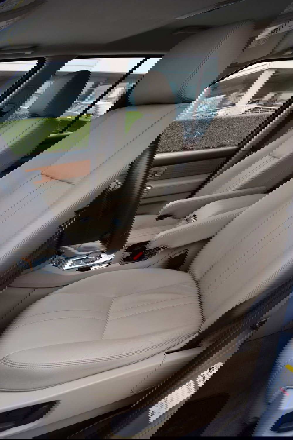 Land Rover Discovery usata a Cuneo (18)