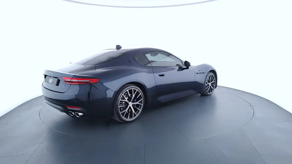 Maserati Granturismo usata a Perugia (5)