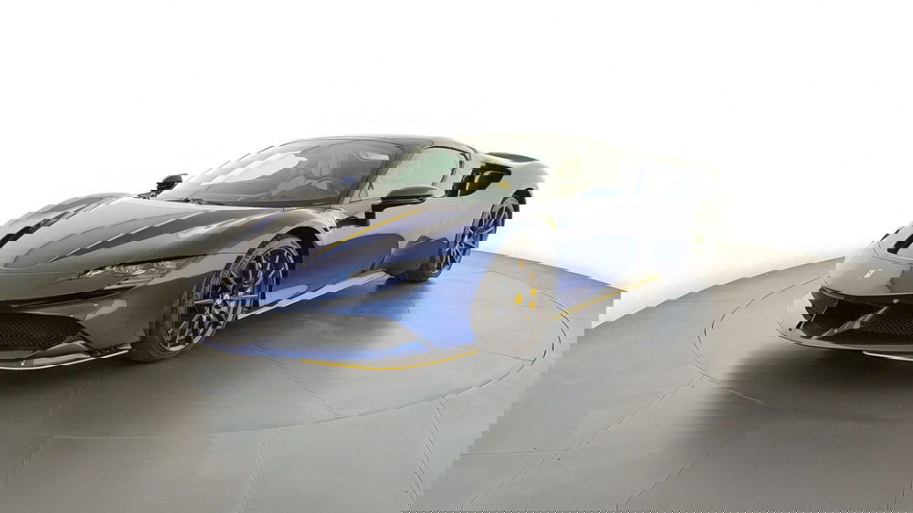 Ferrari SF90 Coupé usata a Perugia