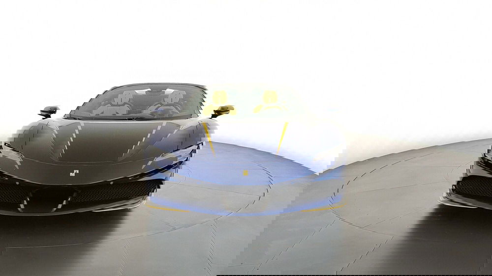 Ferrari SF90 Coupé usata a Perugia (2)