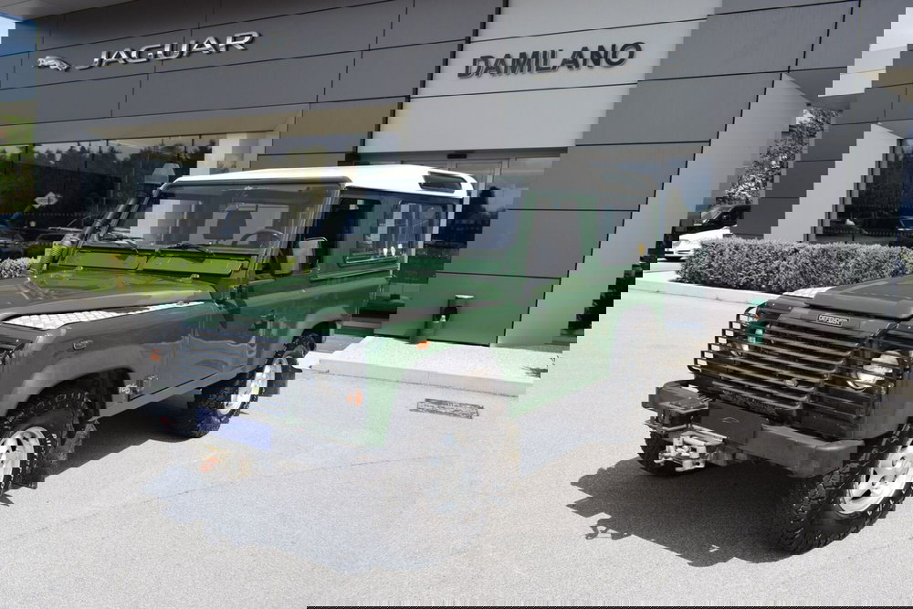 Land Rover Defender usata a Cuneo