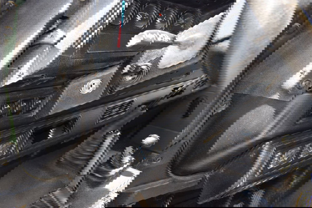 Land Rover Defender usata a Cuneo (14)