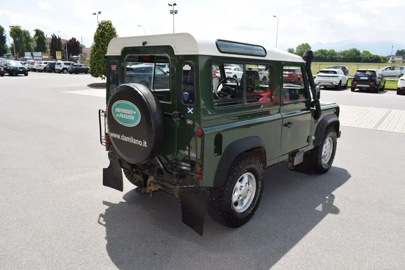 Land Rover Defender usata a Cuneo (9)