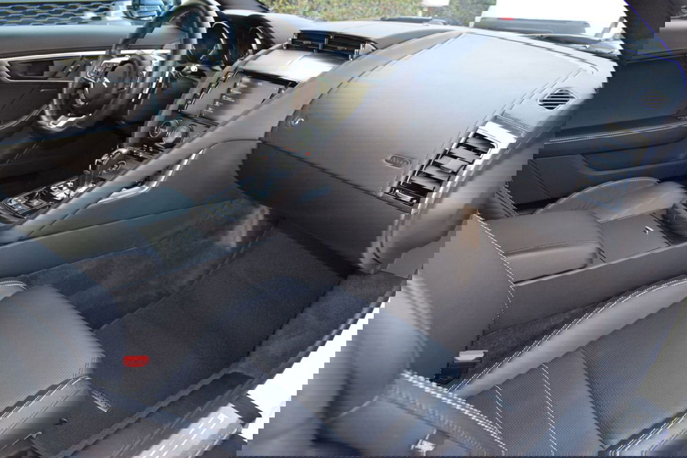 Jaguar F-Type Coupé usata a Cuneo (15)