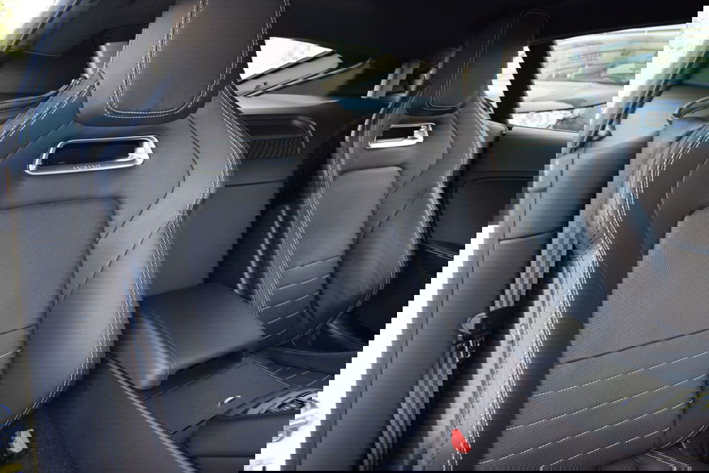 Jaguar F-Type Coupé usata a Cuneo (18)