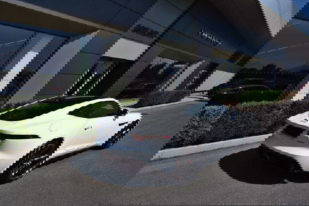 Jaguar F-Type Coupé usata a Cuneo (6)