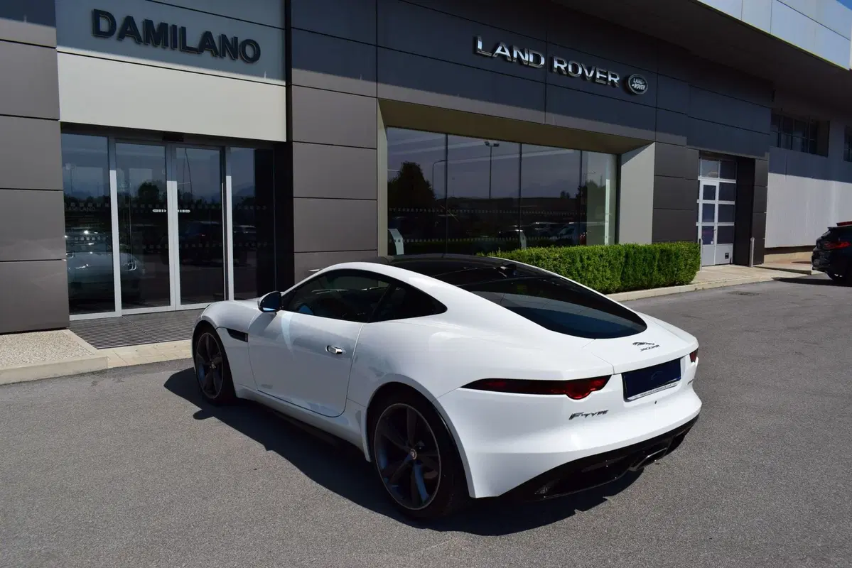 Jaguar F-Type Coupé usata a Cuneo (7)