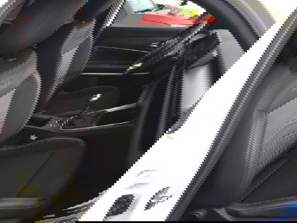 Jeep Avenger usata a Perugia (14)