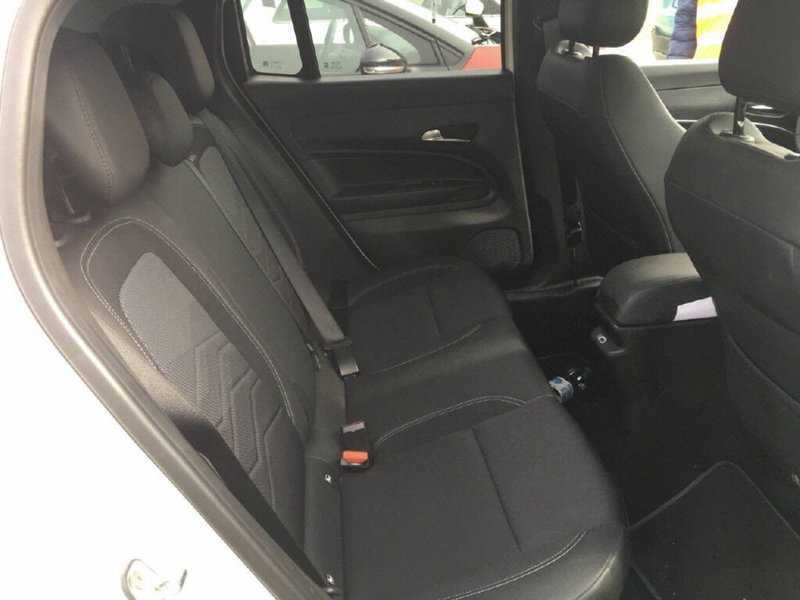 Jeep Avenger usata a Perugia (15)