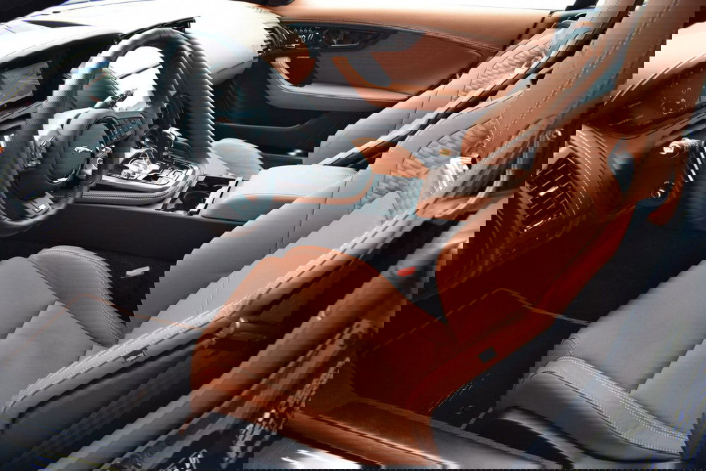 Jaguar F-Type Coupé usata a Cuneo (9)