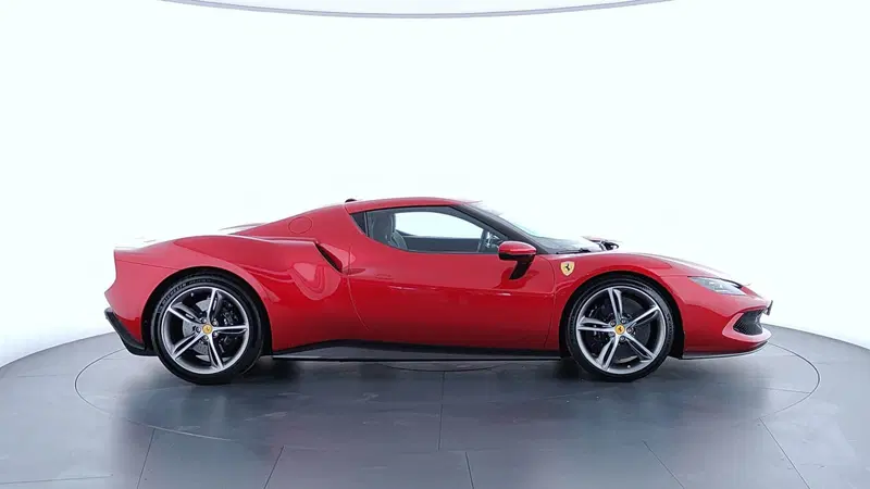 Ferrari 296 Coupé usata a Perugia (4)