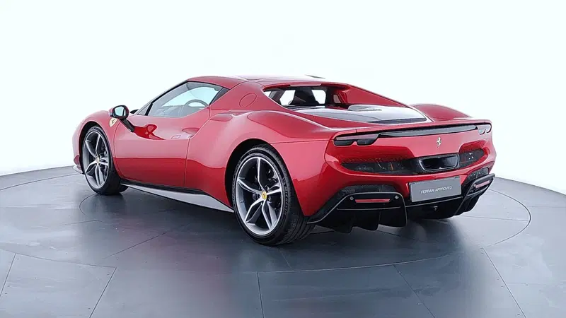 Ferrari 296 Coupé usata a Perugia (7)