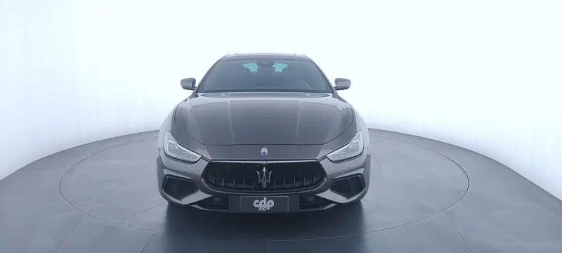 Maserati Ghibli usata a Perugia (2)