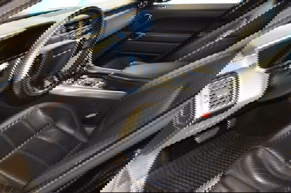 Land Rover Range Rover Sport usata a Cuneo (10)